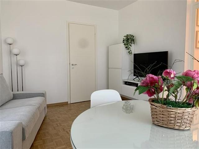 3.5 Zimmer, 75 m², 1. Stock