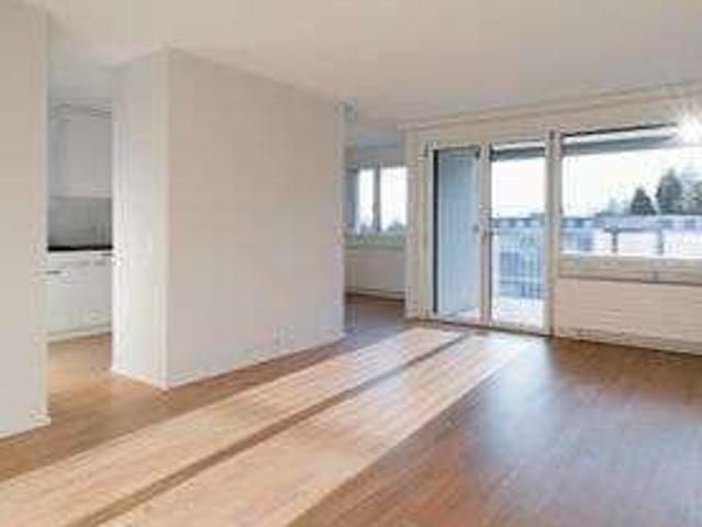 3.5 Zimmer, 75 m², 1. Stock