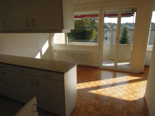 3.5 Zimmer, 75 m², 2. Stock
