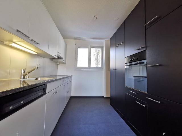 3.5 Zimmer, 75 m², 2. Stock