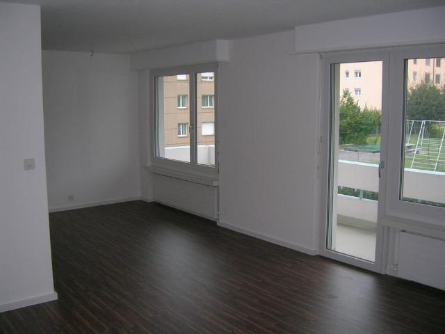 3.5 Zimmer, 75 m², 2. Stock