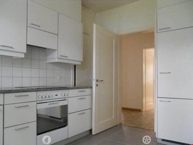 3.5 Zimmer, 75 m², 2. Stock