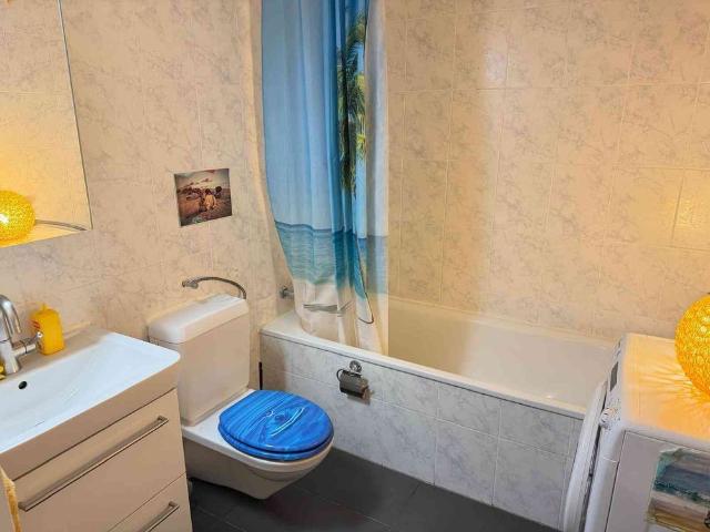 3.5 Zimmer, 75 m², EG