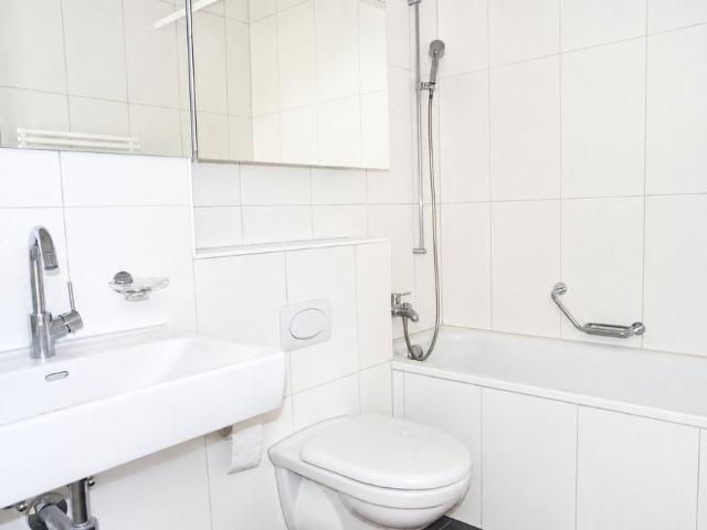 3.5 Zimmer, 75 m², EG
