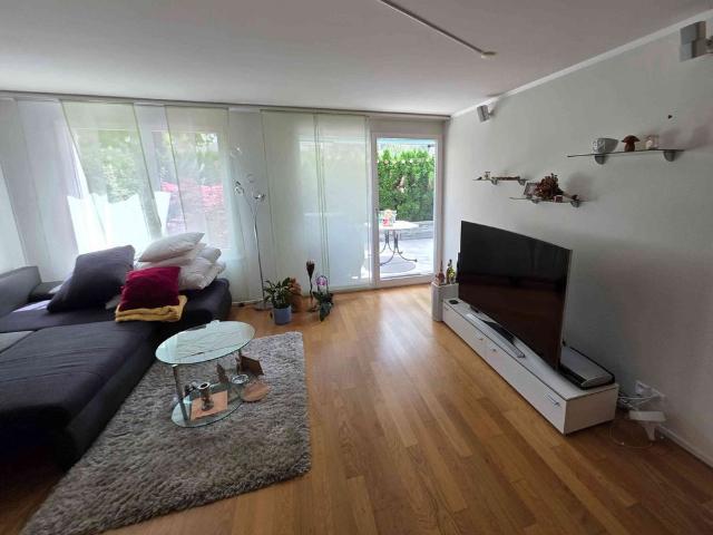 3.5 Zimmer, 75 m², EG
