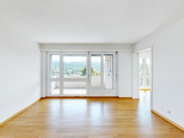3.5 Zimmer, 76 m², 1. Stock