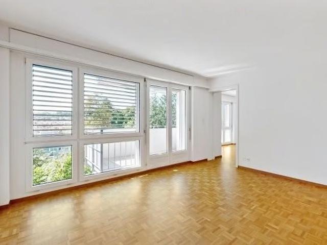 3.5 Zimmer, 76 m², 1. Stock
