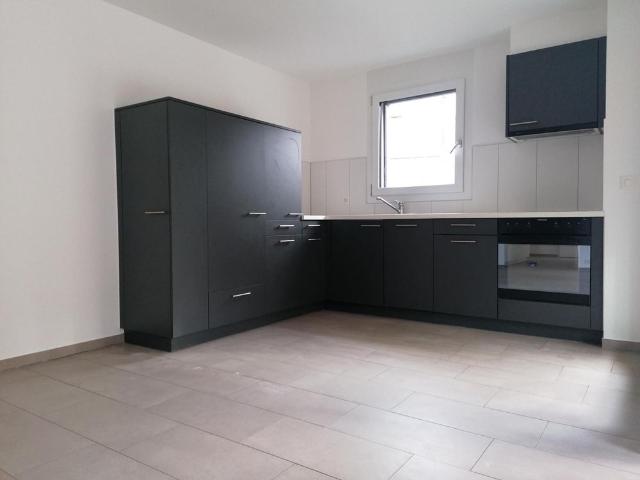 3.5 Zimmer, 76 m², 1. Stock