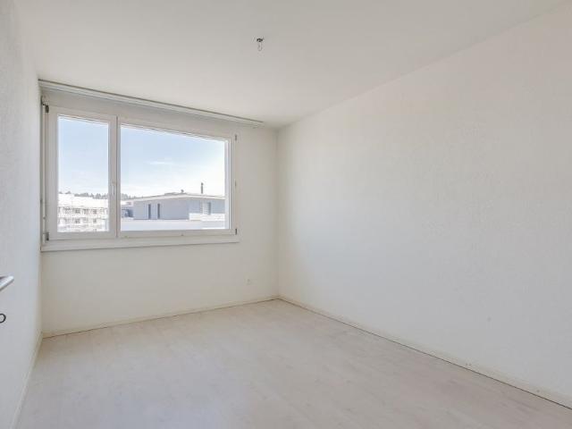 3.5 Zimmer, 76 m², 1. Stock