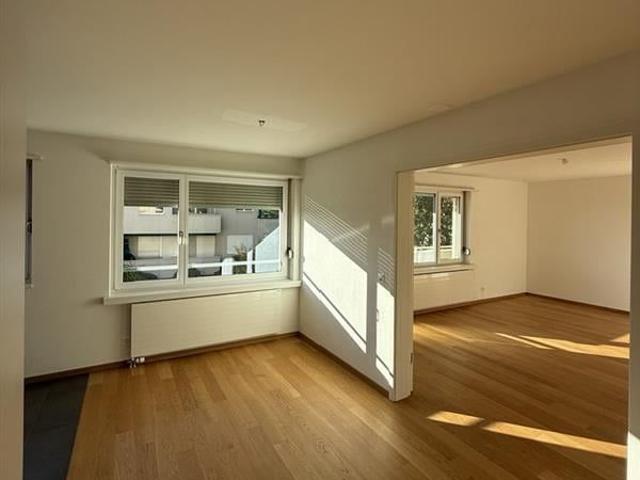 3.5 Zimmer, 76 m², 1. Stock
