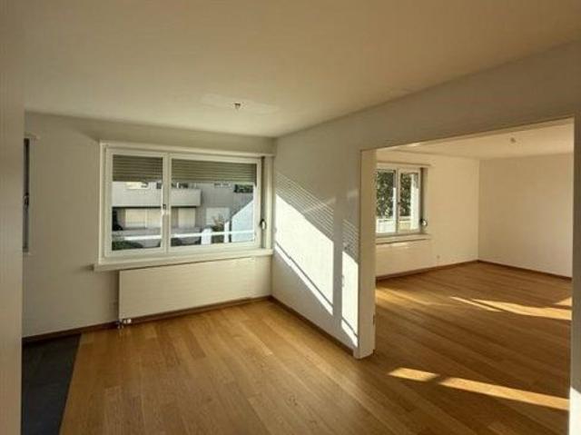 3.5 Zimmer, 76 m², 1. Stock