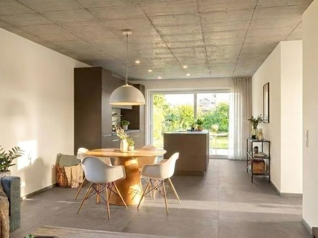3.5 Zimmer, 76 m², 1. Stock