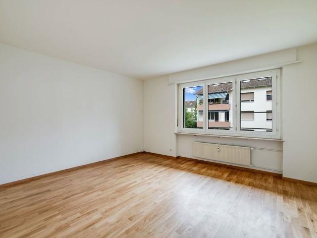 3.5 Zimmer, 76 m², 1. Stock