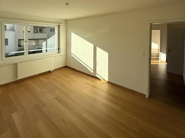 3.5 Zimmer, 76 m², 1. Stock