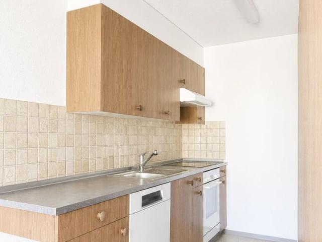 3.5 Zimmer, 76 m², 2. Stock