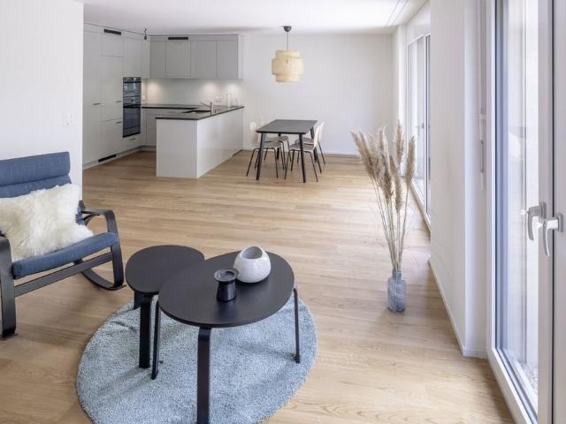 3.5 Zimmer, 76 m², EG