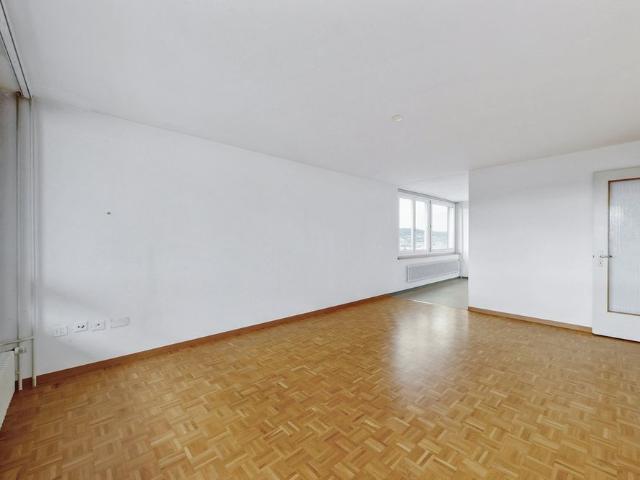 3.5 Zimmer, 77 m², 3. Stock