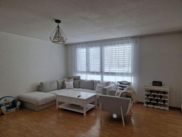 3.5 Zimmer, 77 m², 1. Stock