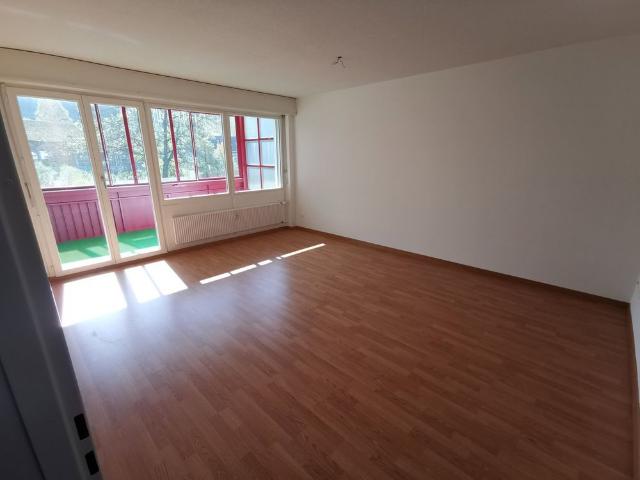 3.5 Zimmer, 77 m², 1. Stock