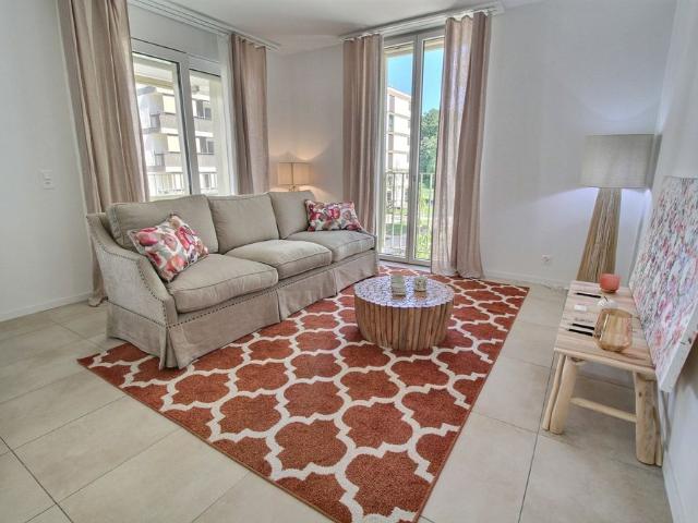 3.5 Zimmer, 77 m², 1. Stock