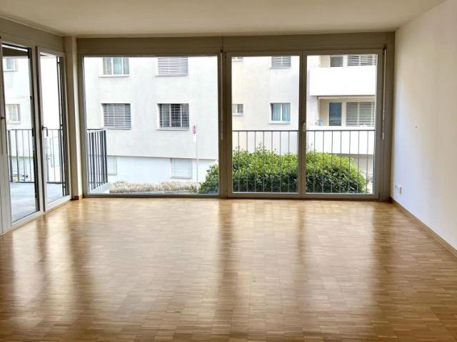 3.5 Zimmer, 77 m², 1. Stock