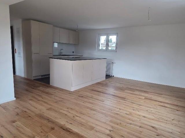 3.5 Zimmer, 77 m², 1. Stock
