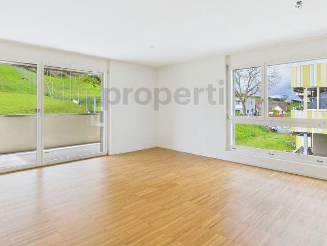 3.5 Zimmer, 77 m², 1. Stock