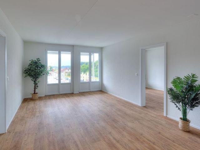 3.5 Zimmer, 77 m², 2. Stock