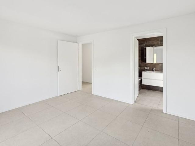 3.5 Zimmer, 77 m², 2. Stock