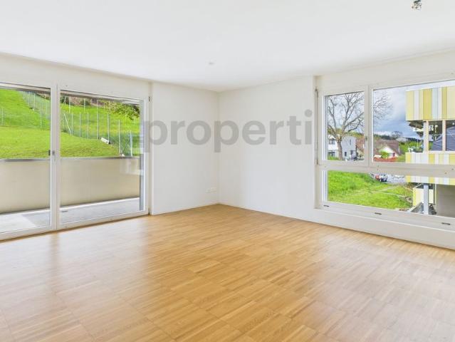 3.5 Zimmer, 77 m², 2. Stock