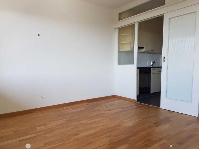 3.5 Zimmer, 77 m², 2. Stock