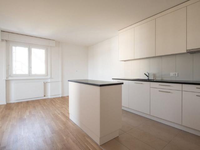3.5 Zimmer, 77 m², 4. Stock