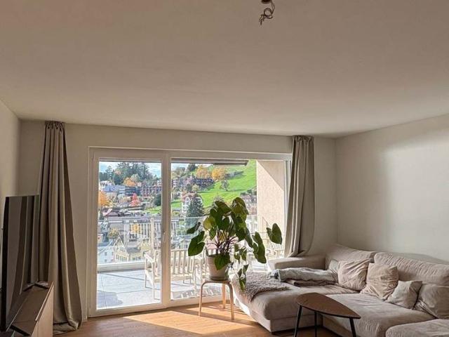 3.5 Zimmer, 77 m², 4. Stock