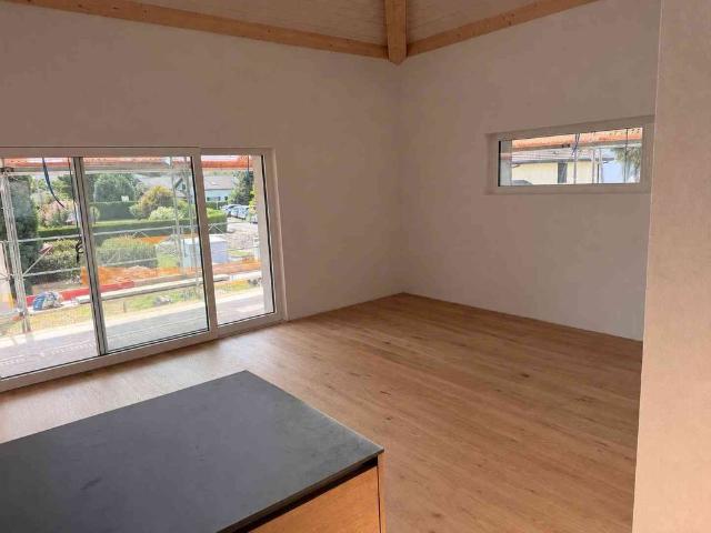 3.5 Zimmer, 77 m², EG