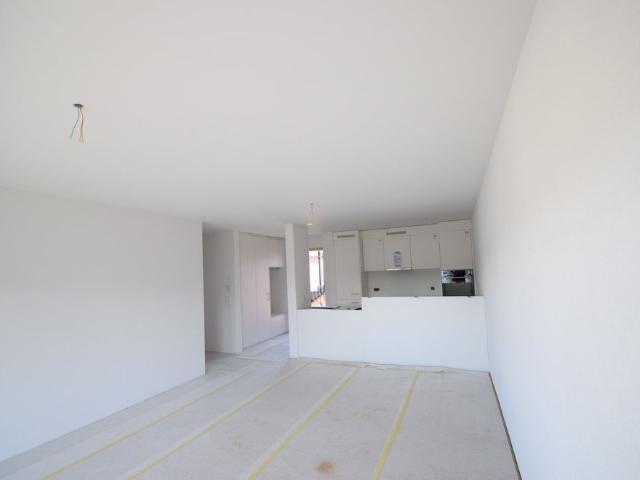 3.5 Zimmer, 77 m², EG