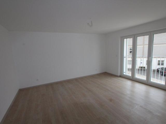 3.5 Zimmer, 77 m², EG