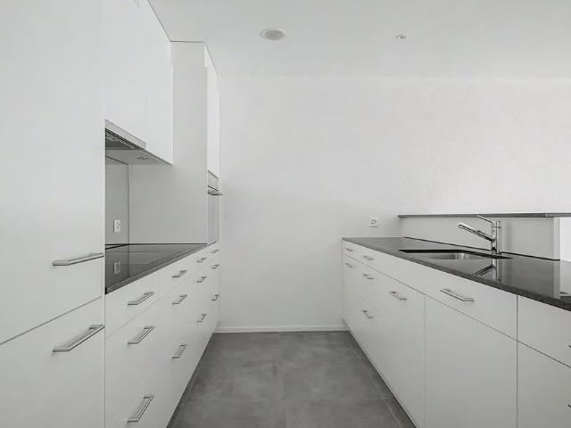 3.5 Zimmer, 77 m², EG