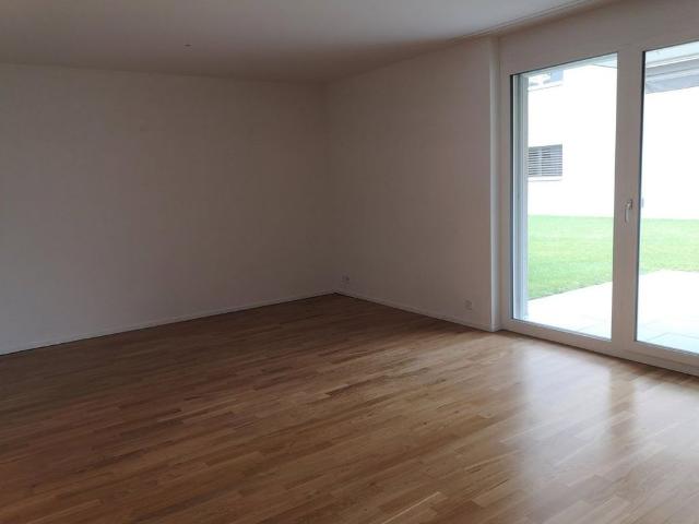 3.5 Zimmer, 77 m², EG