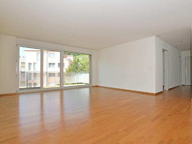 3.5 Zimmer, 77 m², EG