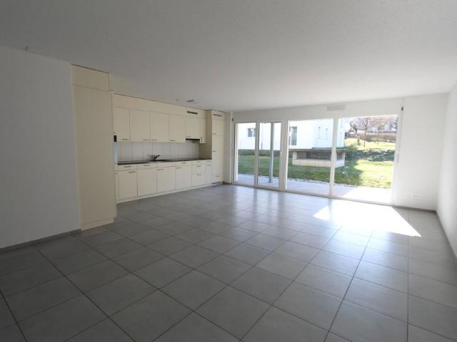3.5 Zimmer, 77 m², EG