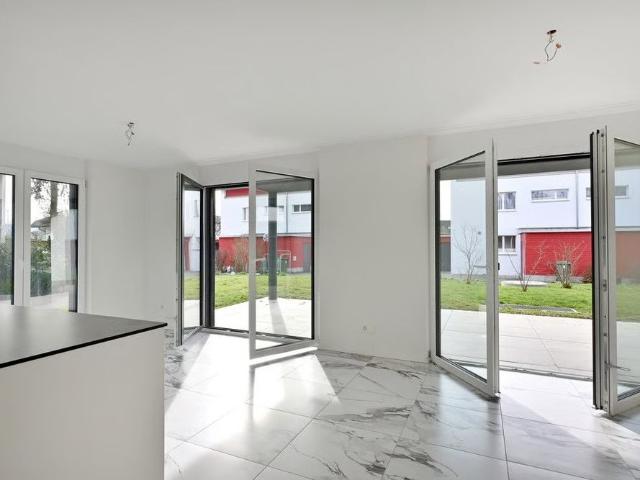 3.5 Zimmer, 78 m², EG