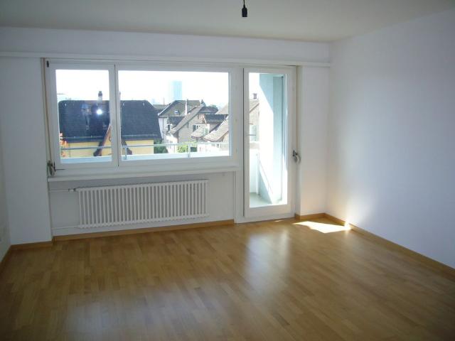 3.5 Zimmer, 70 m², 1. Stock