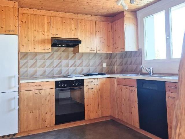 3.5 Zimmer, 70 m², 1. Stock