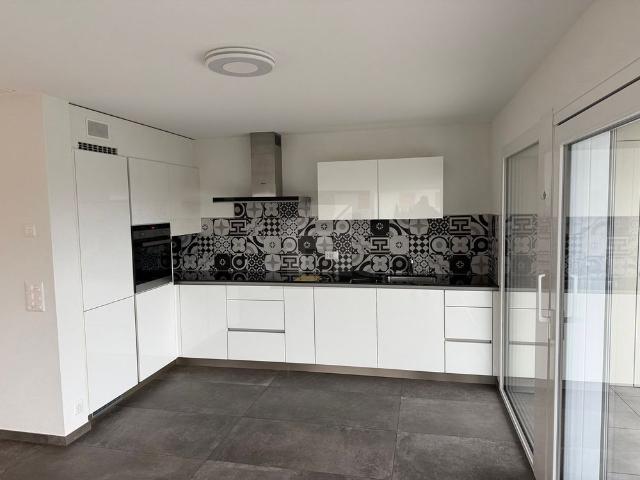 3.5 Zimmer, 70 m², 1. Stock