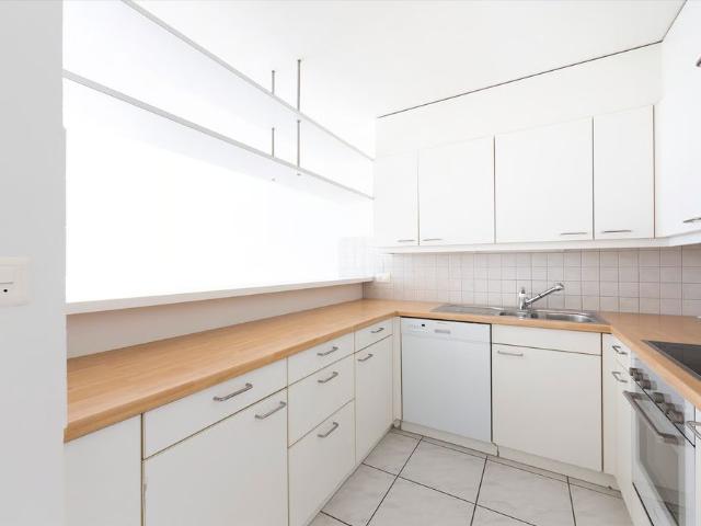 3.5 Zimmer, 70 m², 4. Stock