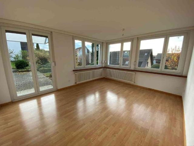 3.5 Zimmer, 70 m², EG