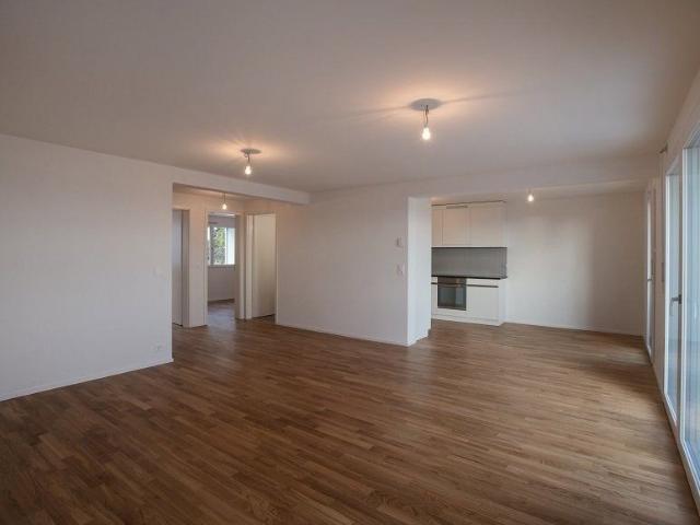 3.5 Zimmer, 70 m², EG