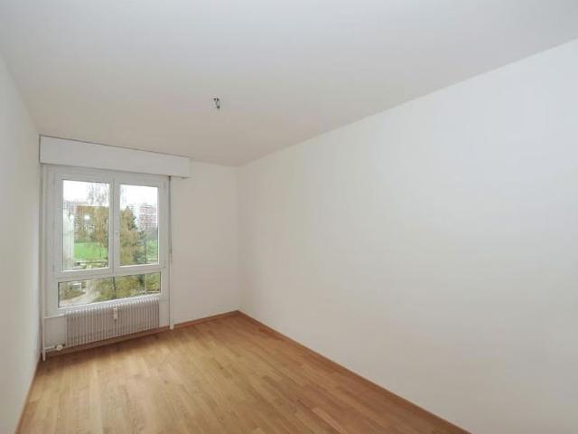 3.5 Zimmer, 72 m², 1. Stock