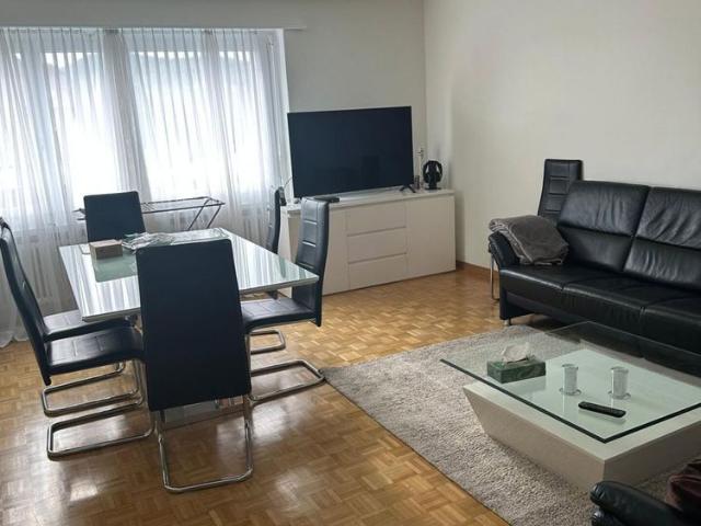 3.5 Zimmer, 72 m², EG