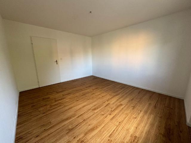 3.5 Zimmer, 72 m², EG